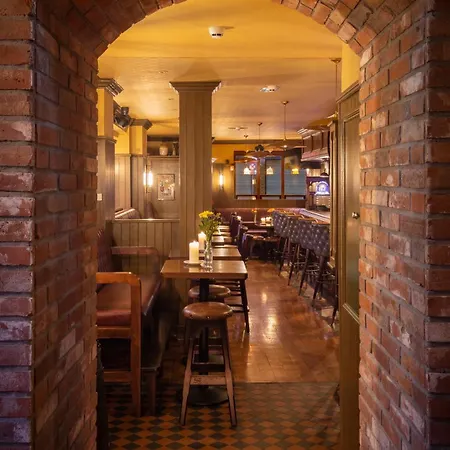 Mcgettigan's Townhouse - Olives & Figs Bistro Inn Dublin