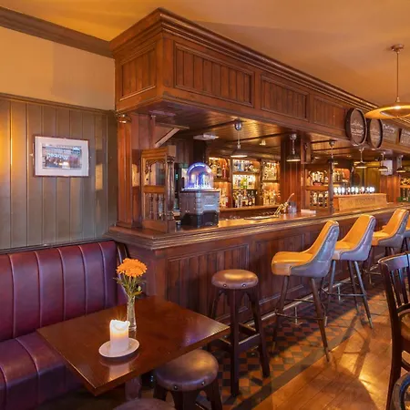 Inn Mcgettigan's Townhouse - Olives & Figs Bistro