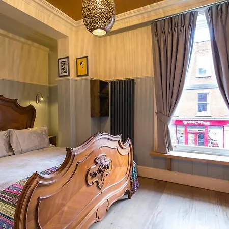 Mcgettigan's Townhouse - Olives & Figs Bistro 여관 더블린