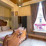 Mcgettigan's Townhouse - Olives & Figs Bistro Inn Dublin