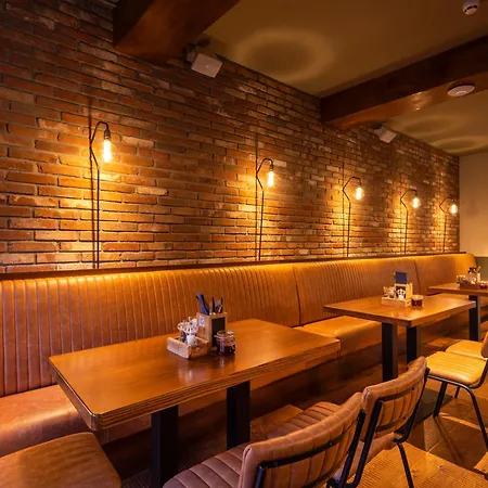 Estalagem Mcgettigan's Townhouse - Olives & Figs Bistro 3*