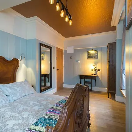 Mcgettigan's Townhouse - Olives & Figs Bistro Dublin