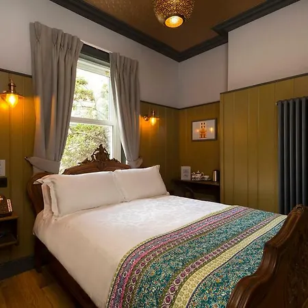 Inn Mcgettigan's Townhouse - Olives & Figs Bistro Dublin