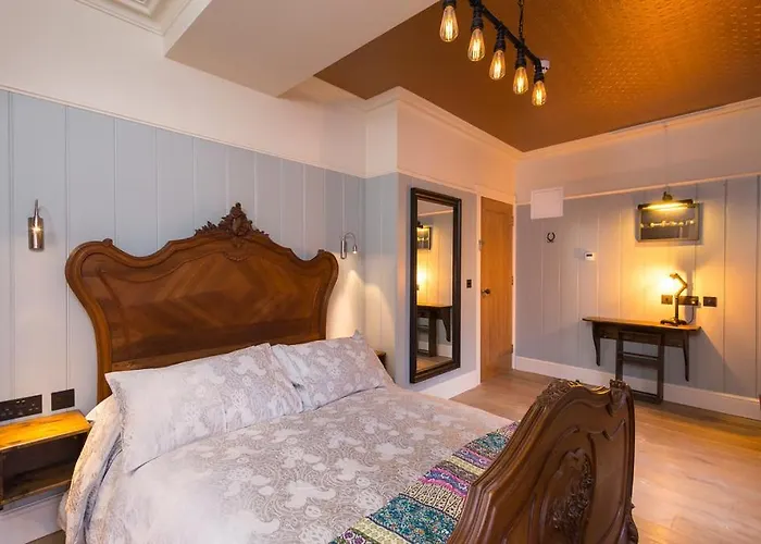 Mcgettigan's Townhouse - Olives & Figs Bistro 都柏林