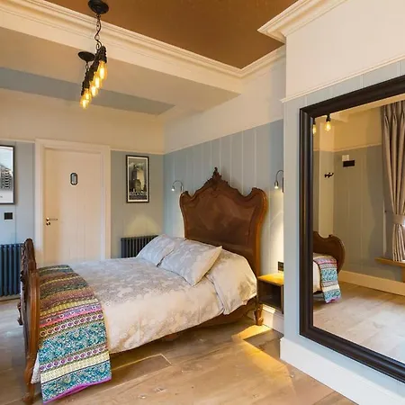 Mcgettigan's Townhouse - Olives & Figs Bistro