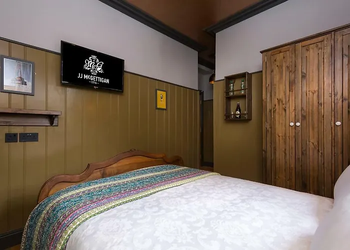 Mcgettigan's Townhouse - Olives & Figs Bistro イン