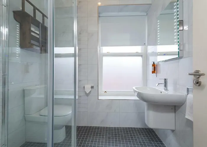 Estalagem Mcgettigan's Townhouse - Olives & Figs Bistro 3*